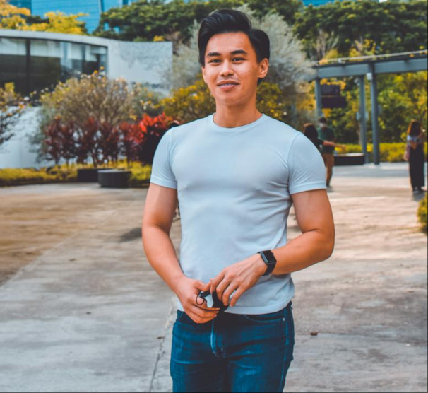Daniel from Singapore